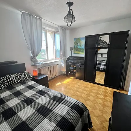 Lägenhet Comfortable In Good Location Warszawa
