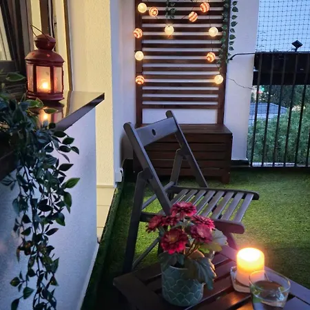 Comfortable In Good Location *