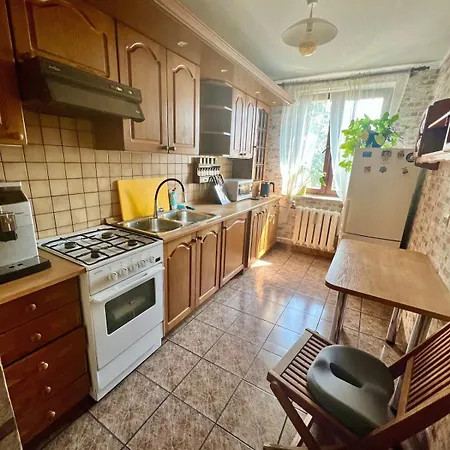 Comfortable In Good Location *